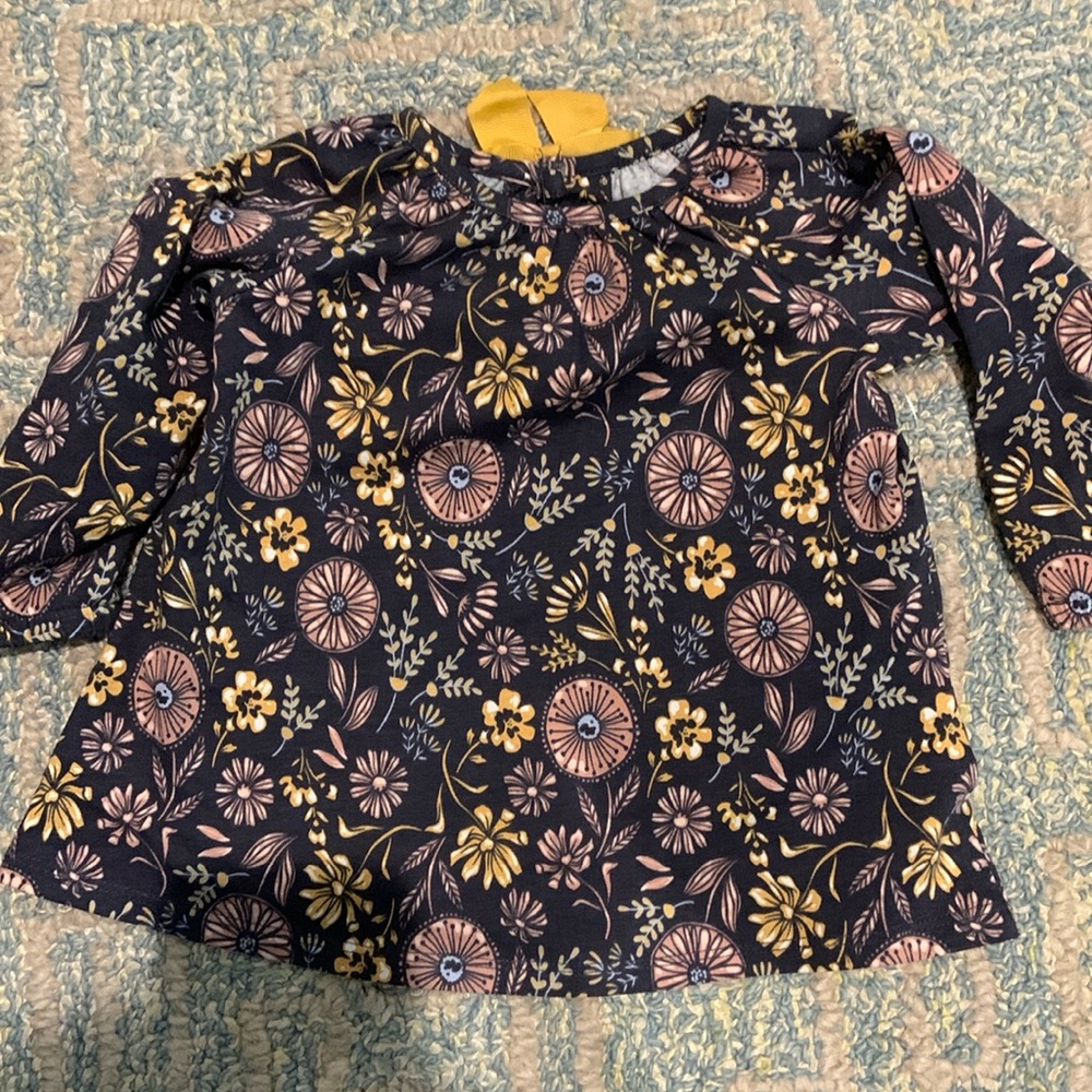 New with tags! Size: 9-12 months